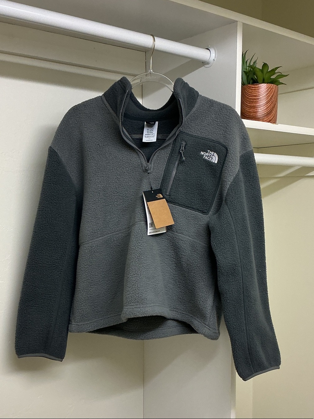 The North Face Women’s Dark Gray Two-Tone Fleece Pullover